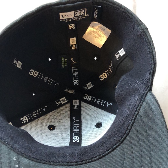 Quiksilver Infant Black Hat – Embroidered Logo - Picture 5 of 7